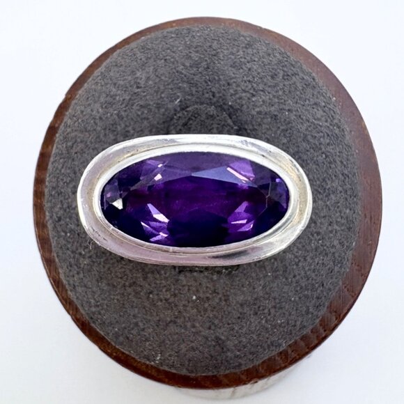 VTG Solid Sterling Silver 925 Oval Amethyst Bezel Set Statement Ring Size 6 - Picture 1 of 9